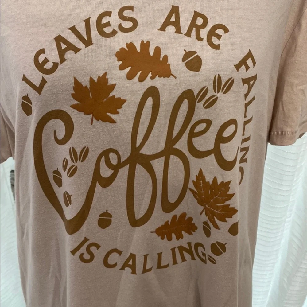 Graphic Tee with Coffee and Leaves Design - Picture 4 of 4